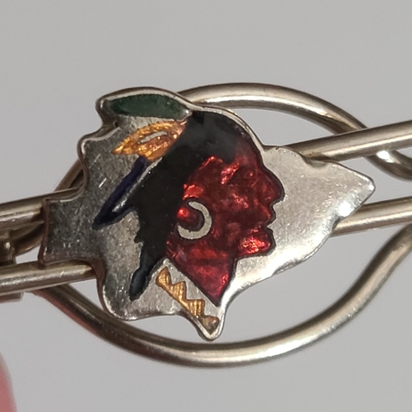 Vintage 1930's native American Indian tie clip men's silver enamel arrowhead - Picture 1 of 8